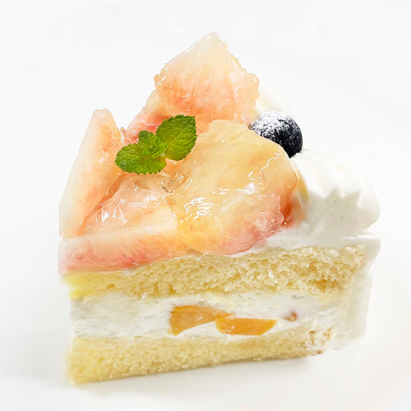 【季節限定】白桃のケーキ（12cm・15cm・18cm）